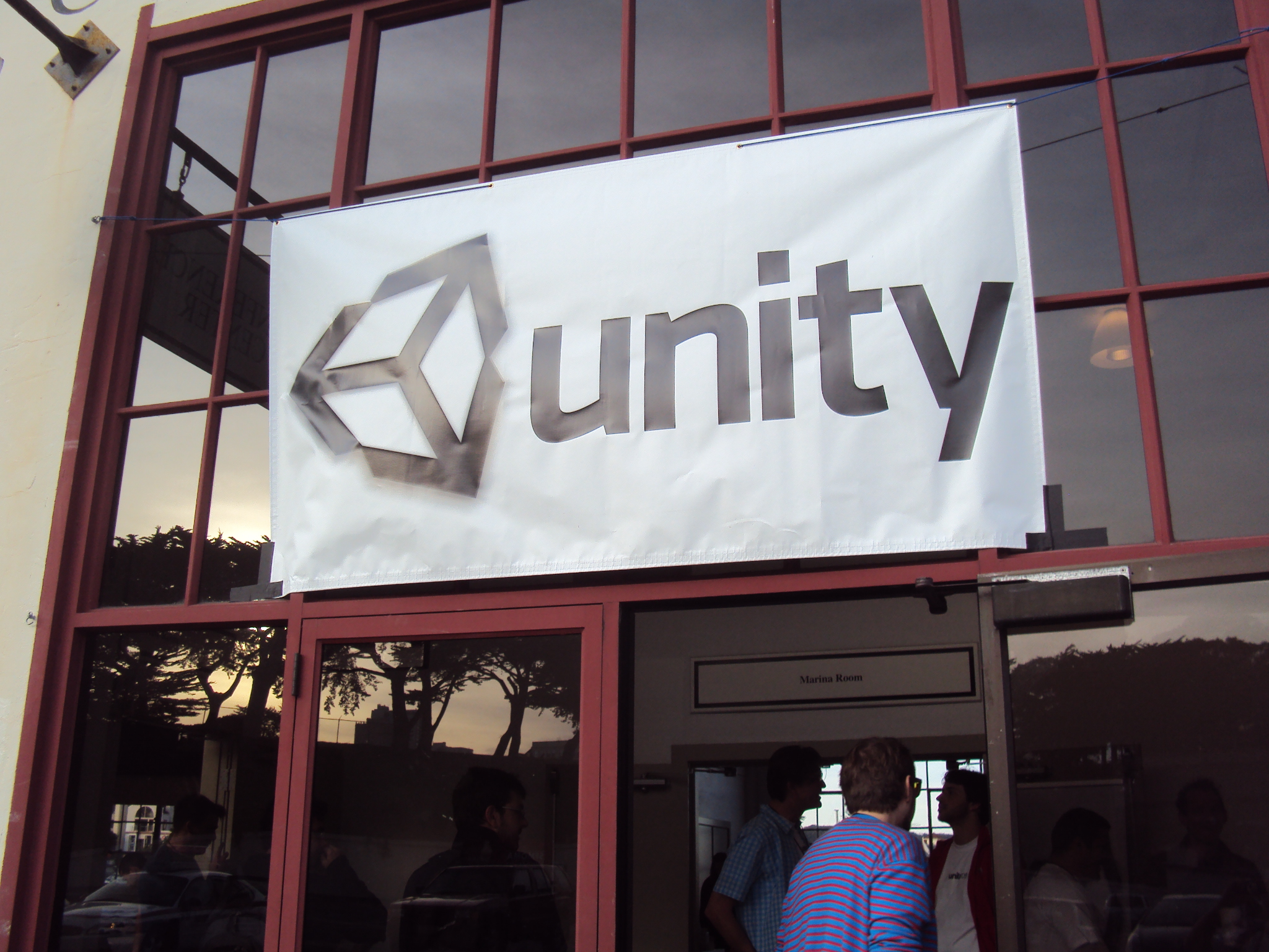 Unity Logo Entrance