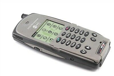 The Kyocera 6035, the first smartphone to be paired with a major carrier through Verizon.